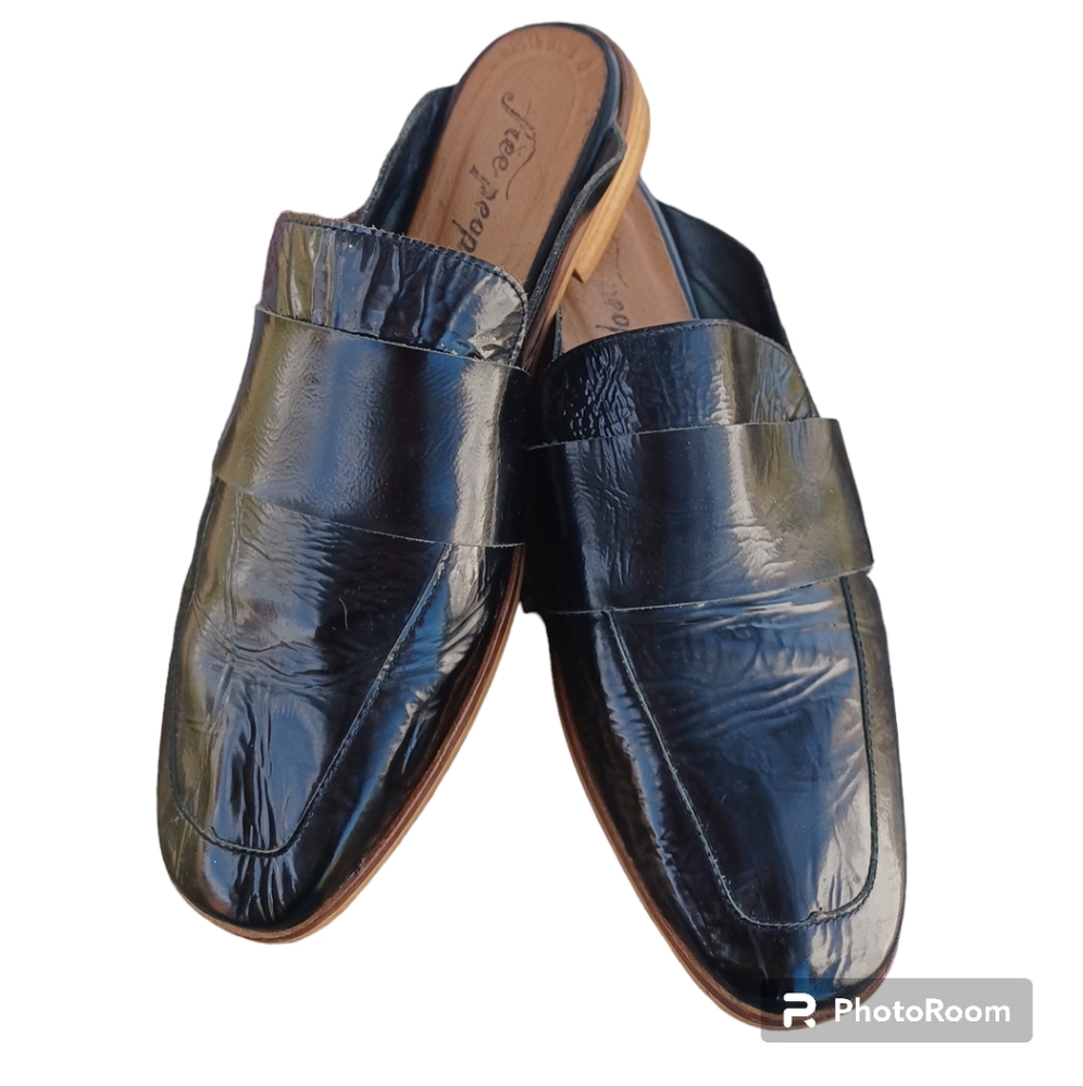 FREE PEOPLE MULES
